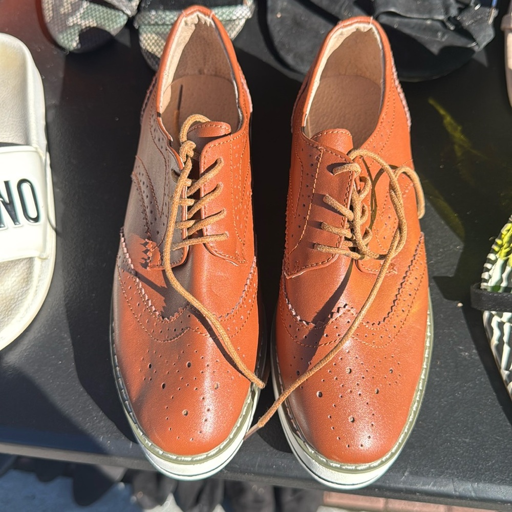 Oxford shoes